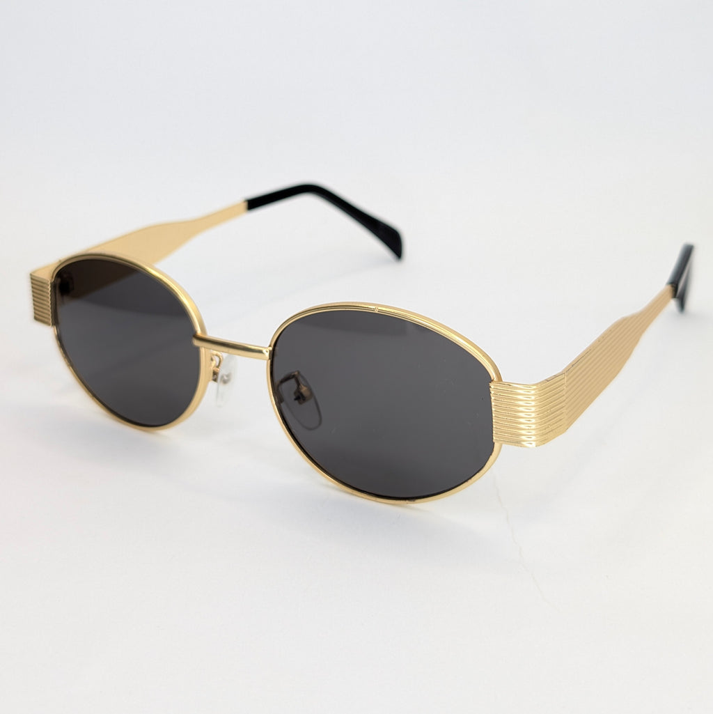 Oval metal sunglasses